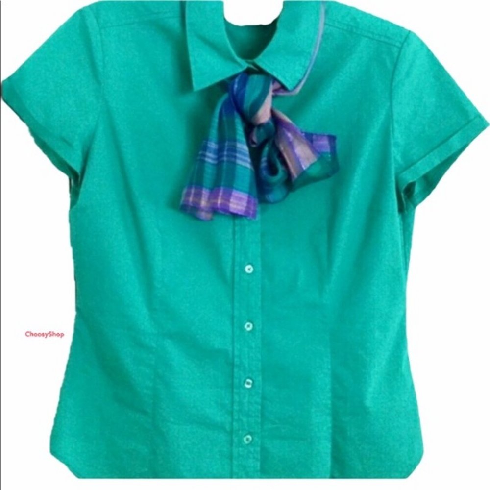 Cotton/Poly/Spandex Short Sleeve Button Down Shirt